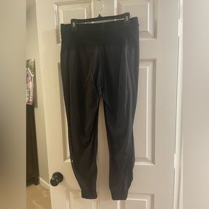 Lululemon black dance studio joggers size 10/12